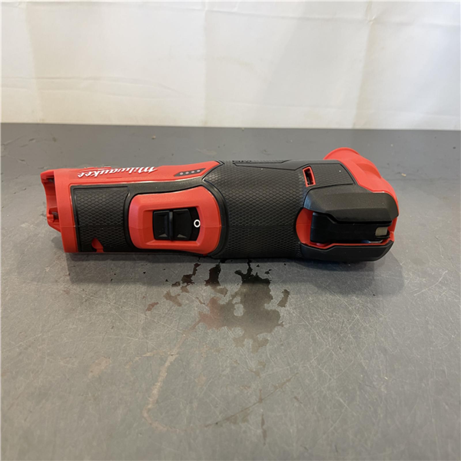 AS-IS - Milwaukee M12 12V Lithium-Ion Cordless Oscillating Multi-Tool