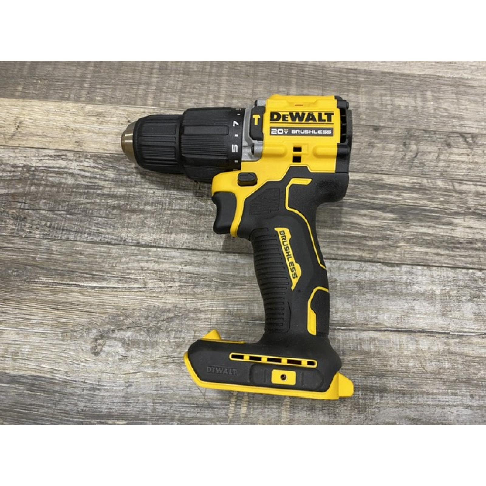 AS-IS DEWALT ATOMIC 20V Lithium-Ion Cordless 1/2 in. Hammer Drill Kit