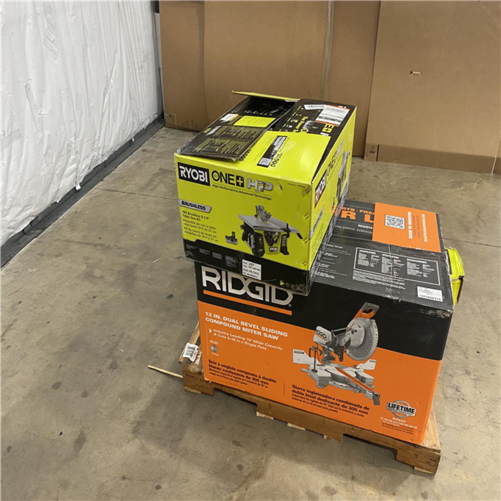 Houston Location AS IS - Tool Pallet