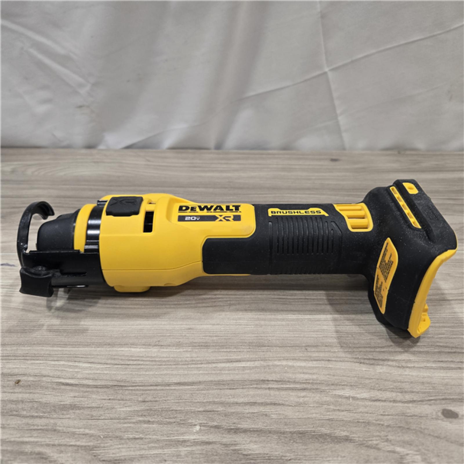 AS-IS DEWALT 20V MAX Cordless Cut-Out Tool (Tool-Only)