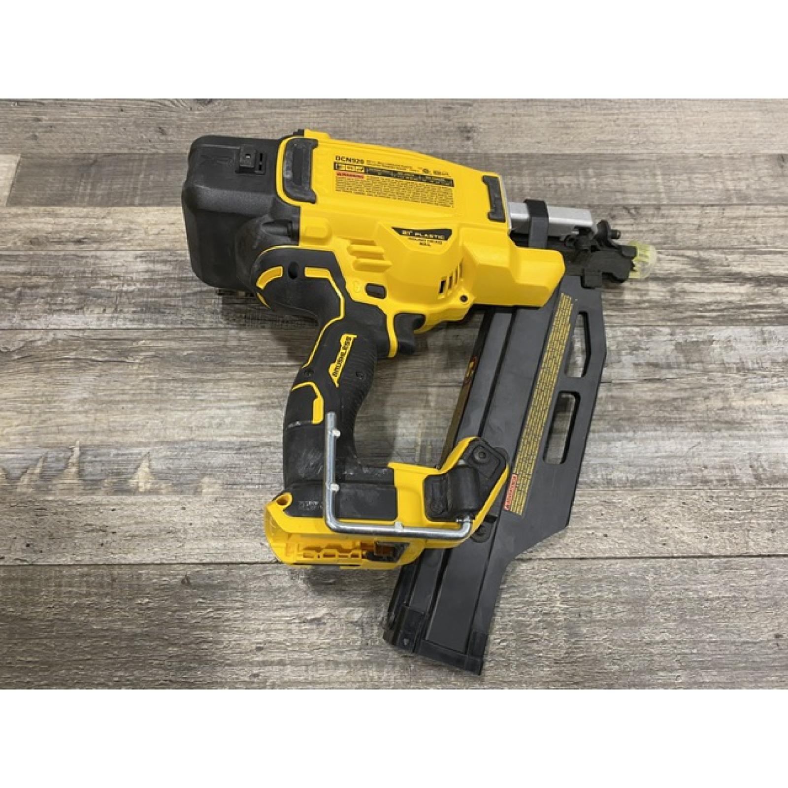 AS-IS DEWALT 20-Volt 21° Cordless Framing Nailer (Tool-Only)