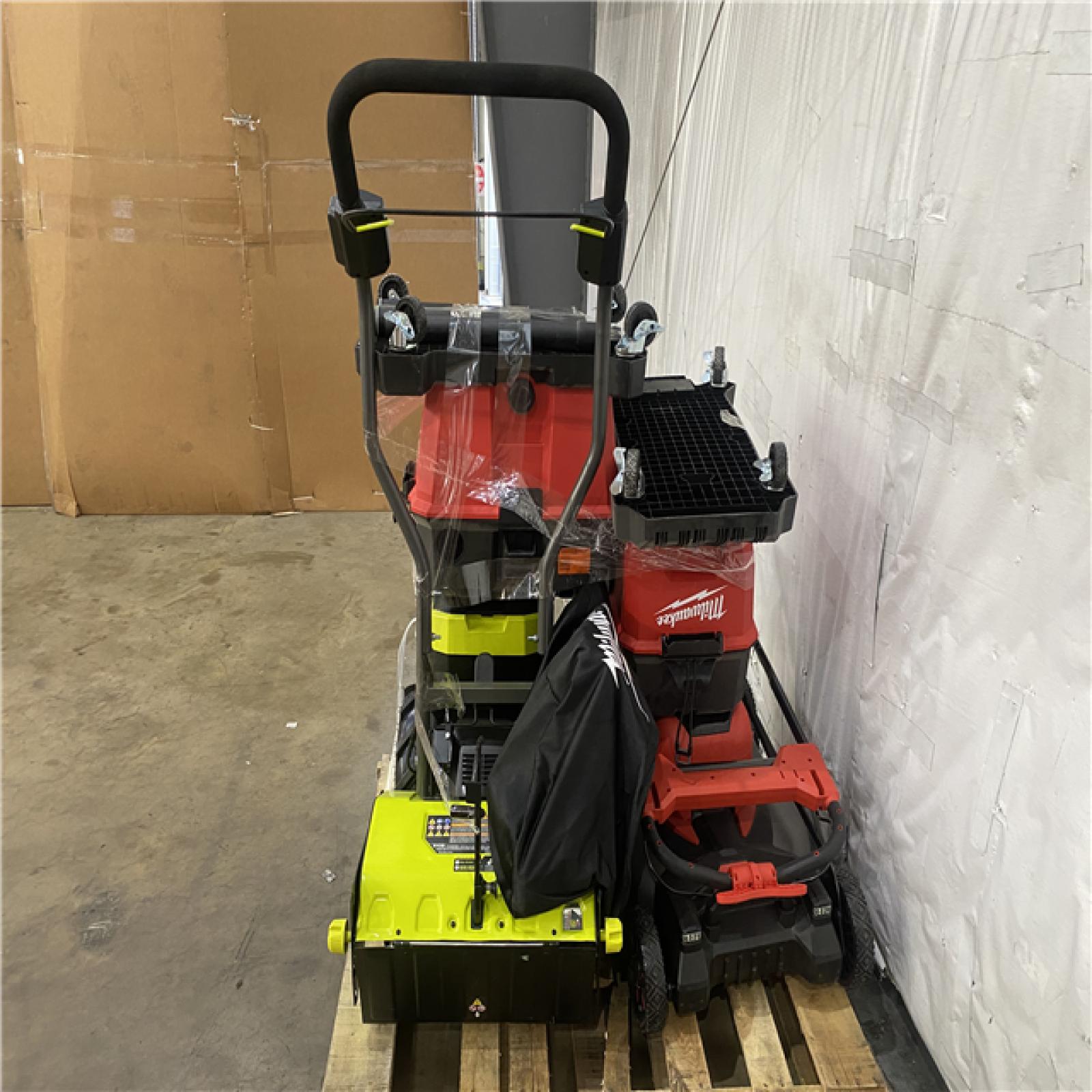 Houston Location AS IS - Tool Pallet