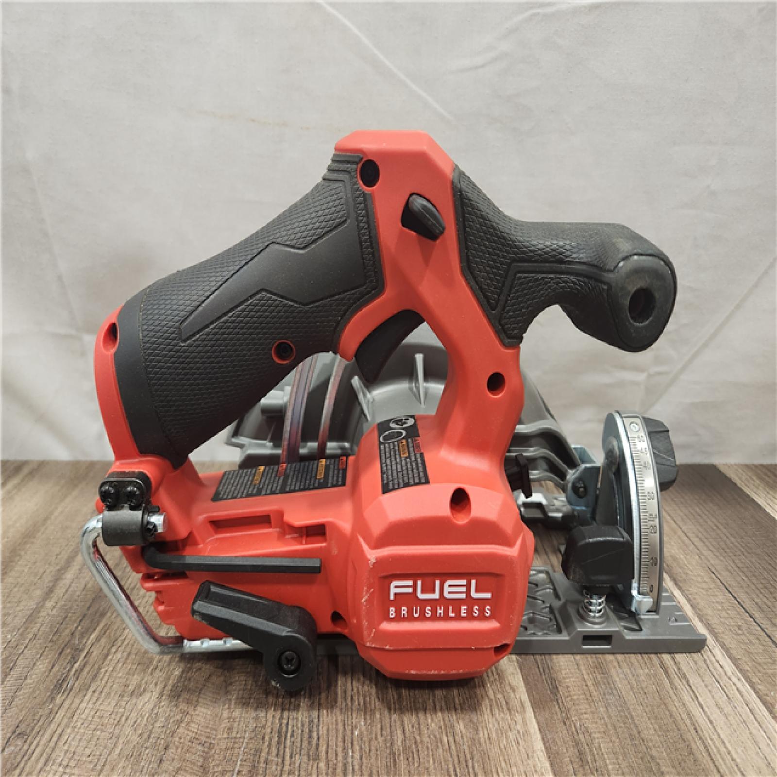 AS-IS- M12 MILWAUKEE CIRCULAR SAW (Tool-Only)