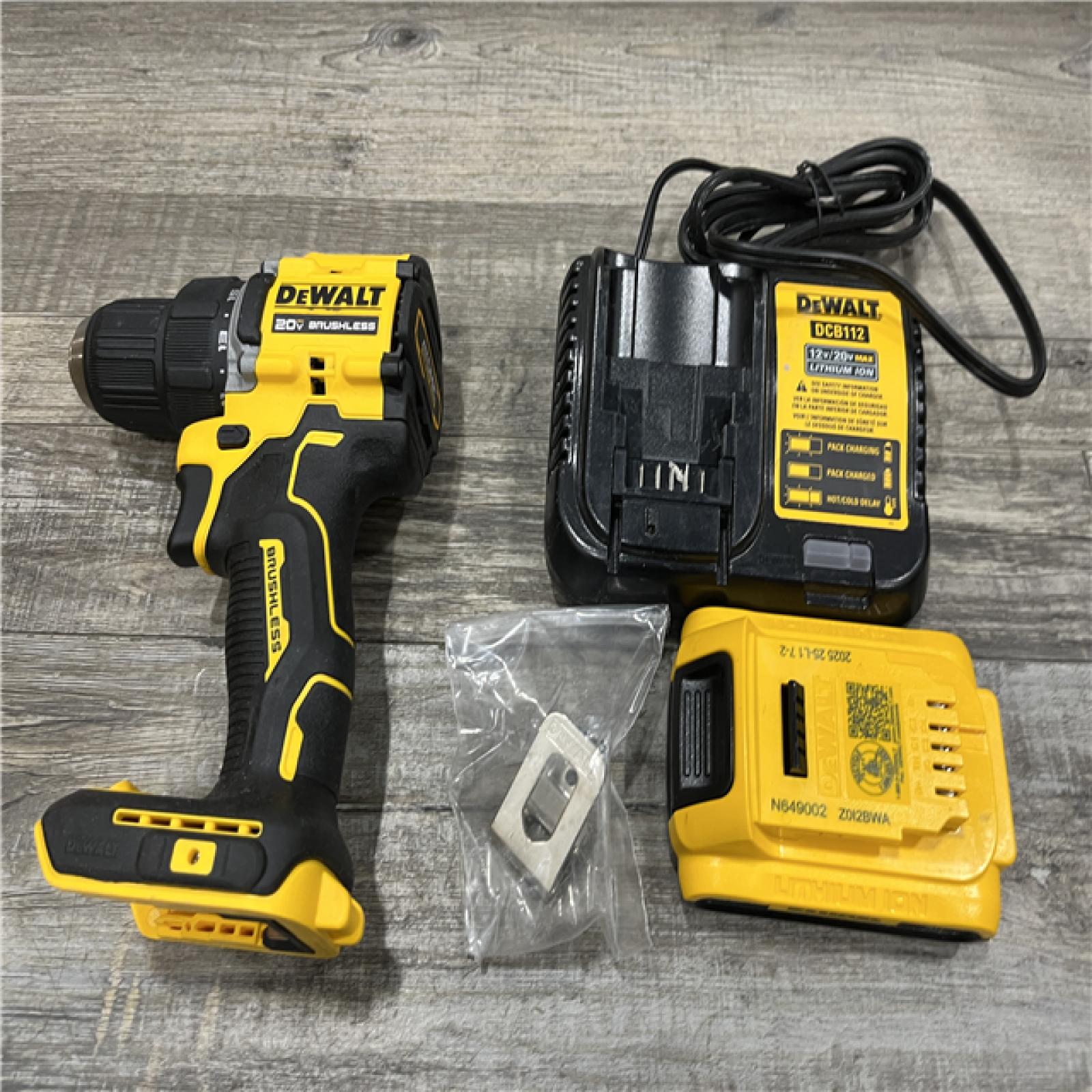AS-IS DEWALT Atomic 20V Lithium-Ion Cordless Compact 1/2 in. Drill/Driver Kit