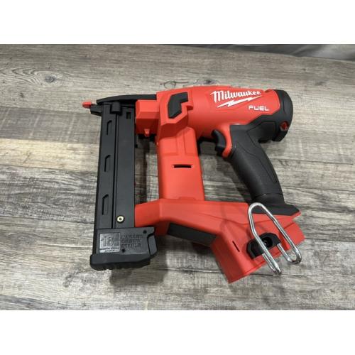 AS-IS Milwaukee FUEL 18-Volt Lithium-Ion Brushless Cordless 18-Gauge 1/4 in. Narrow Crown Stapler (Tool-Only)