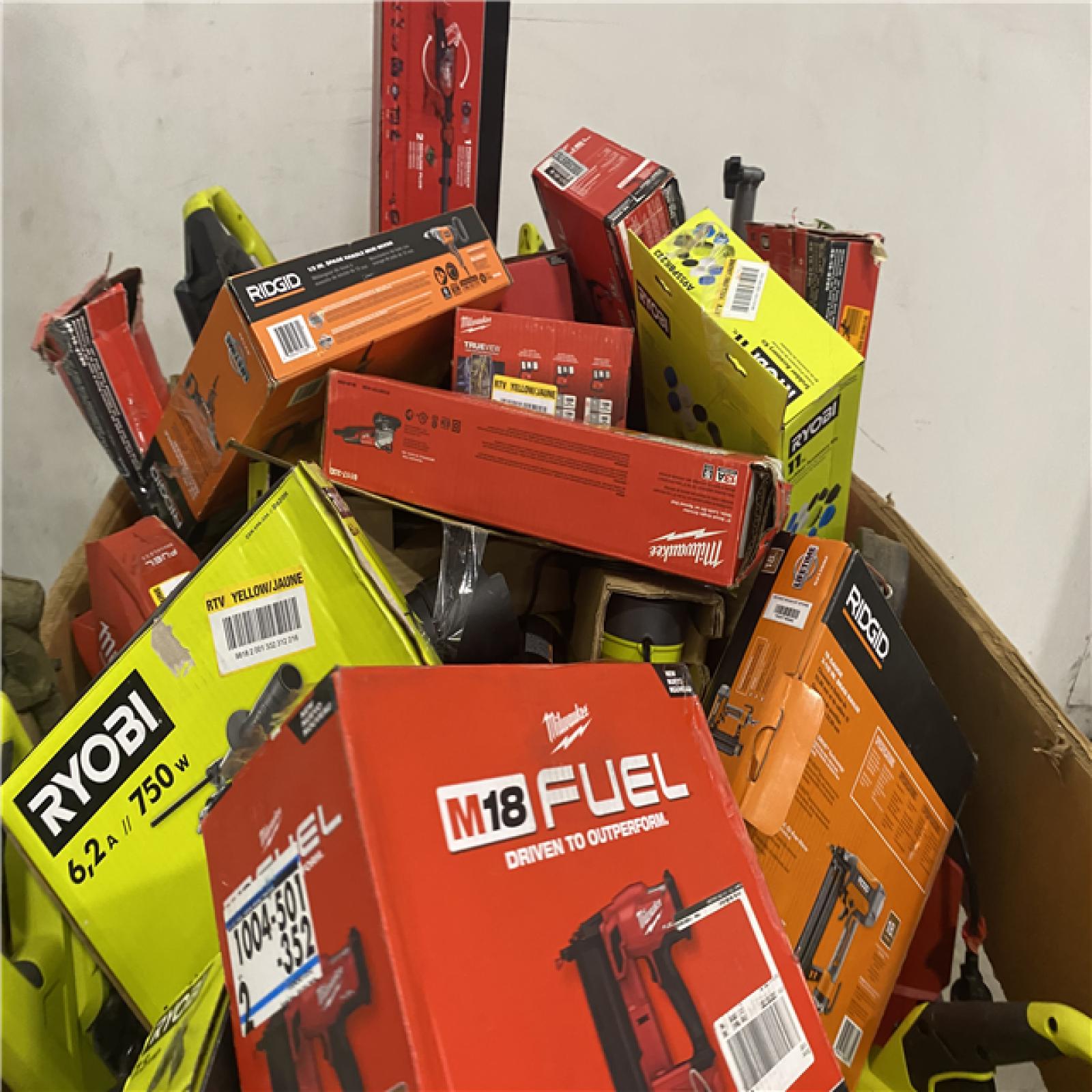 Dallas Location - As-Is Tool Pallet