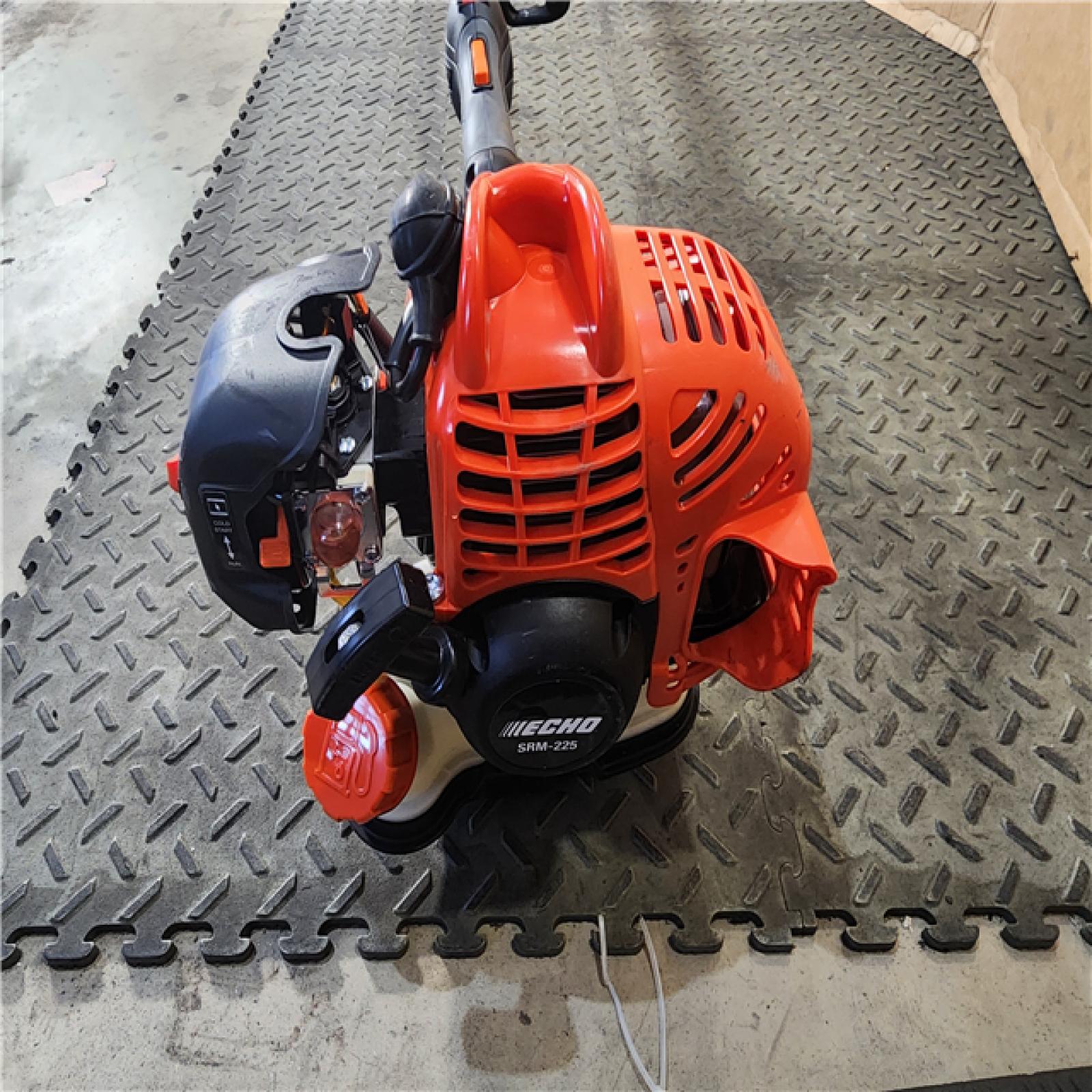 HOUSTON LOCATION - AS-IS Echo SRM-225 21.2cc 2 Stroke Fuel Efficient Durable Gas Straight Shaft Trimmer