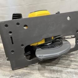 AS-IS DEWALT FLEXVOLT 60V MAX Cordless Brushless 7-1/4 in. Circular Saw with Brake (Tool Only)