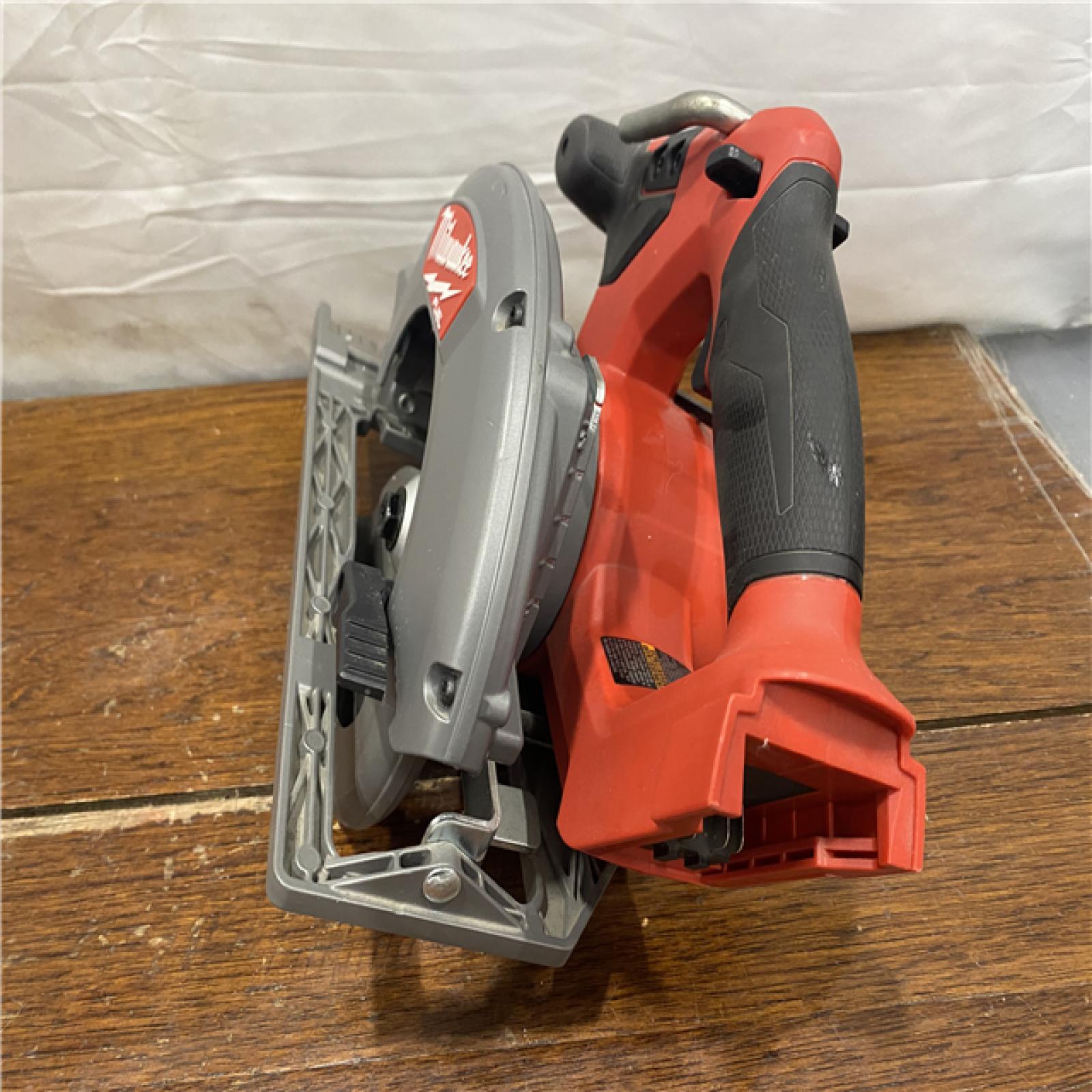 AS-IS Milwaukee M18 Fuel 6-1/2-Inch Circular Saw Bare Tool  2730-20