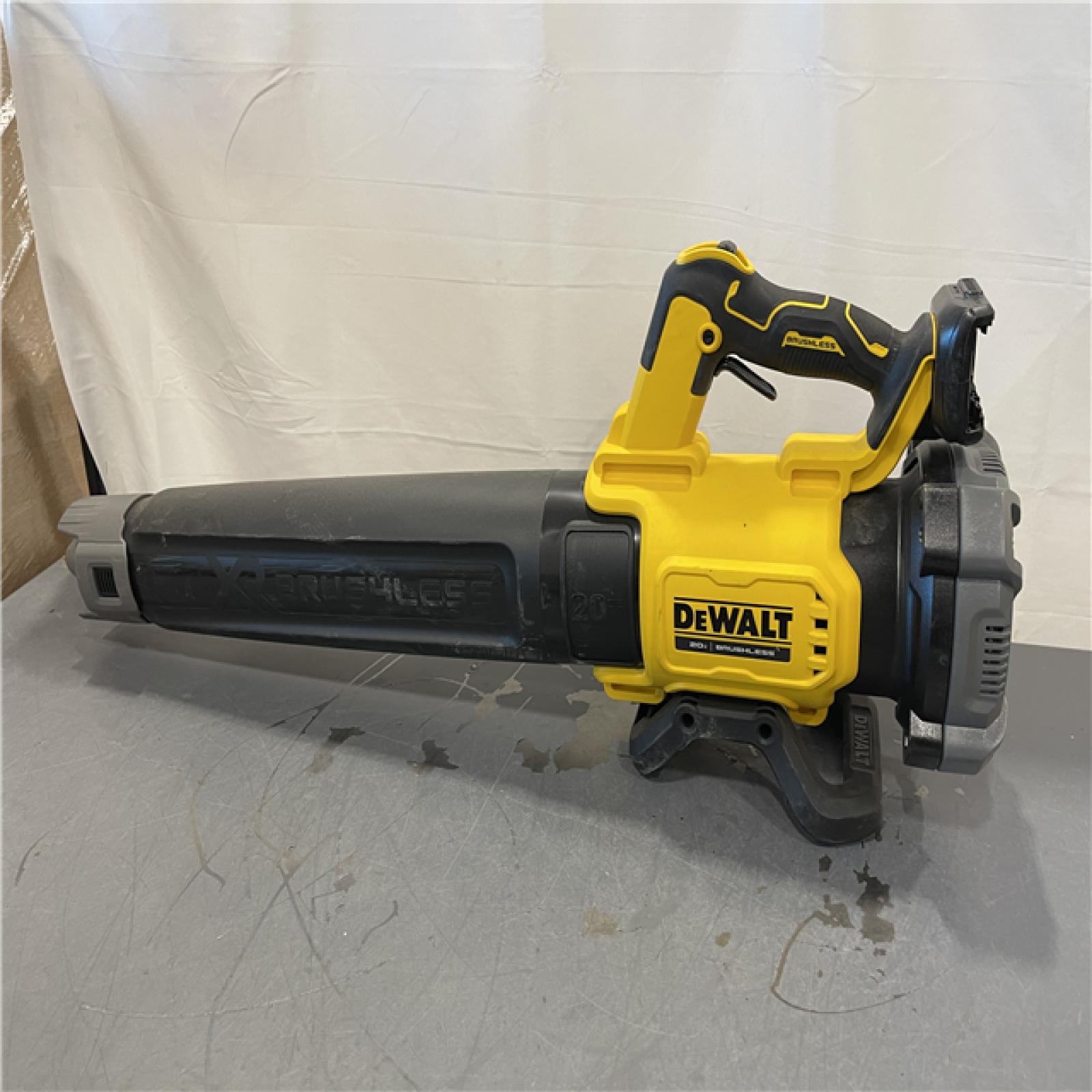 AS-IS - DEWALT 20V MAX 125 MPH 450 CFM Brushless Cordless Battery Powered Blower (Tool Only)