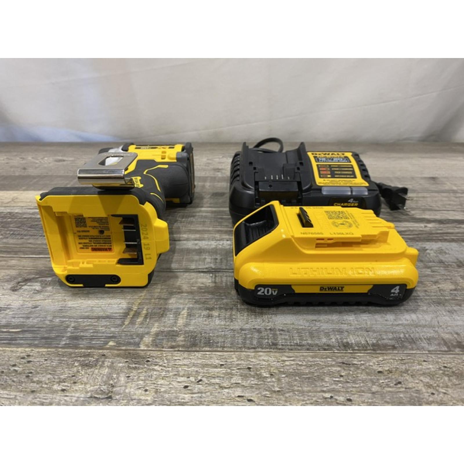 AS-IS DEWALT 20V MAX XR Lithium-Ion Brushless Cordless 3-Speed High Torque 1/4 in. Impact Driver Kit