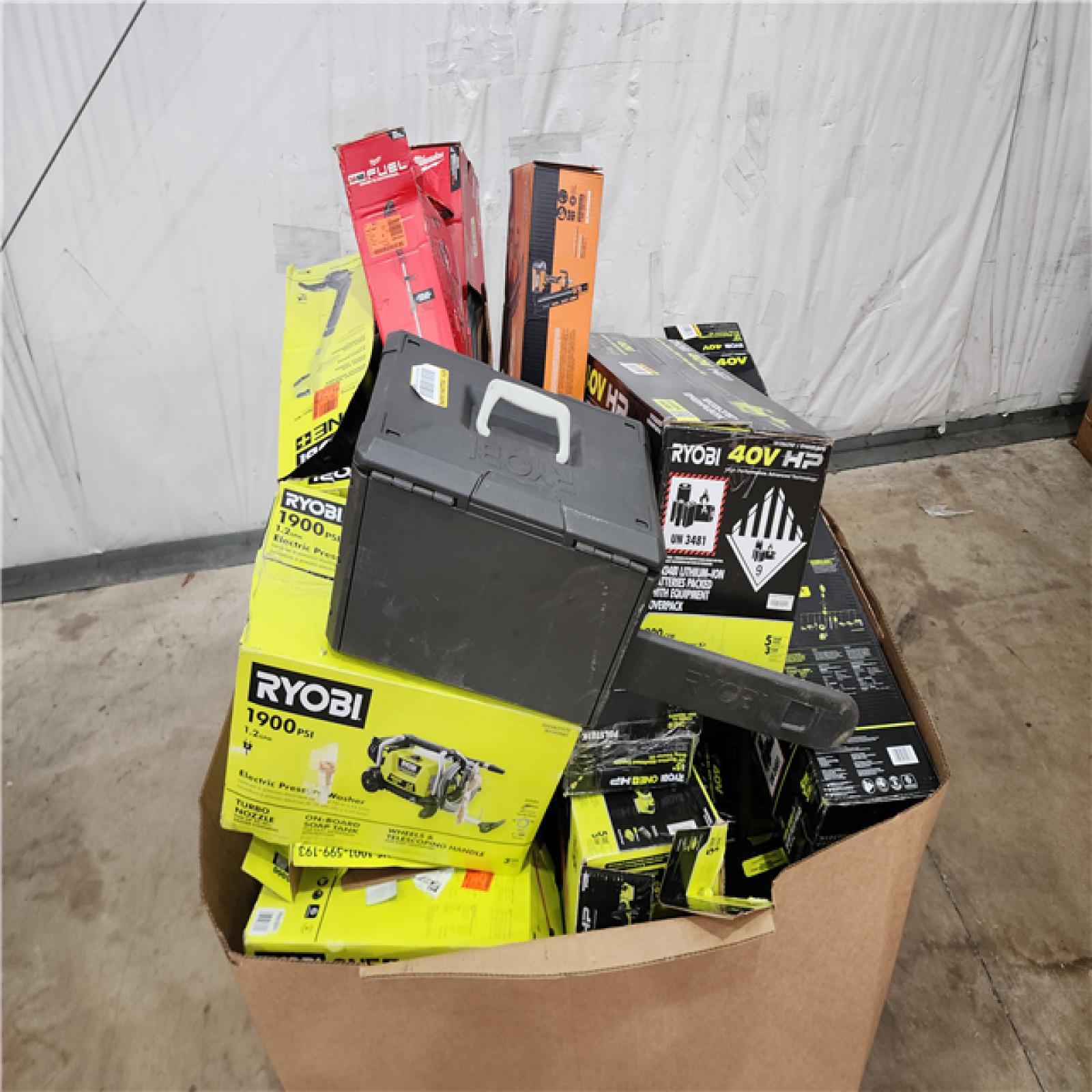 HOUSTON LOCATION - AS-IS TOOL PALLET