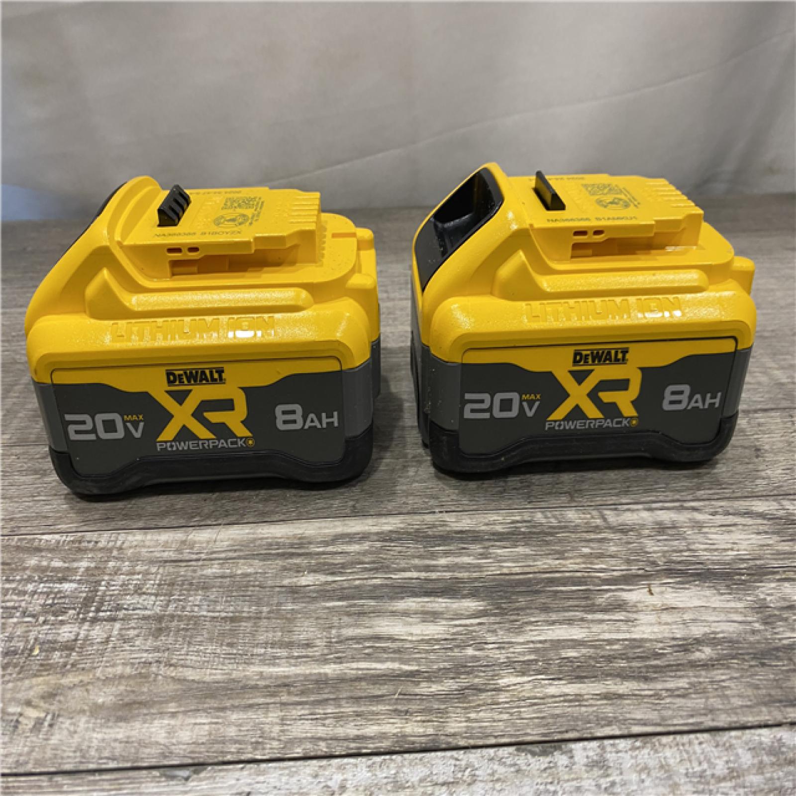 AS-IS DEWALT 20V MAX XR Lithium-Ion Battery and Charger Kit