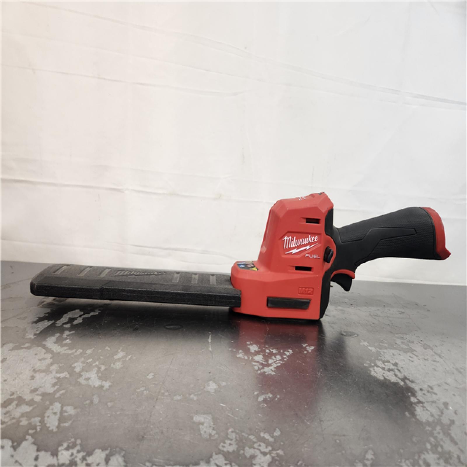 AS-IS- Milwaukee M12 FUEL 8 Hedge Trimmer Cutter 2533-20 Tool Only