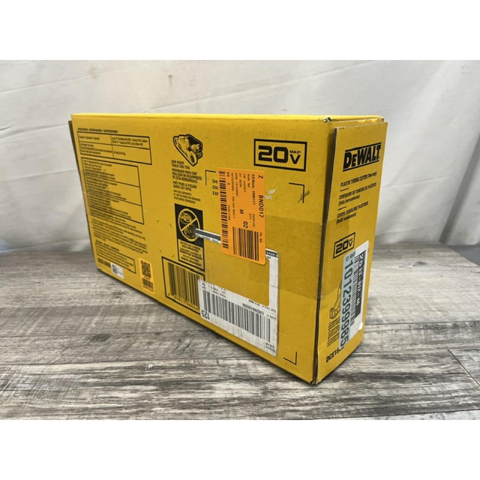 NEW - DEWALT 20V MAX Cordless Plastic Tubing Cutter (Tool Only)