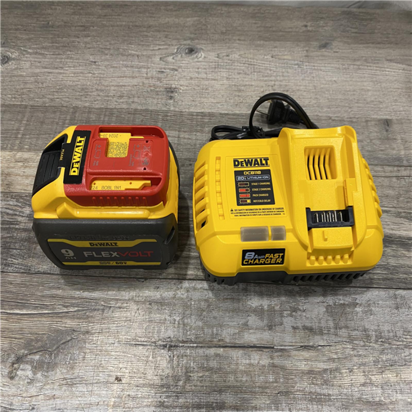 AS-IS DEWALT 20V/60V MAX FLEXVOLT Lithium-Ion 9.0Ah Battery and Charger Starter Kit
