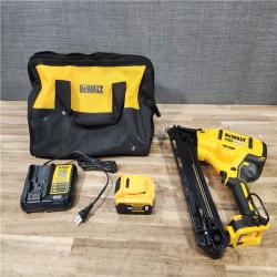 HOUSTON LOCATION - AS - IS DEWALT 20V MAX XR Lithium-Ion Cordless 2-1/2 in. 15-Gauge Finish Nailer Kit