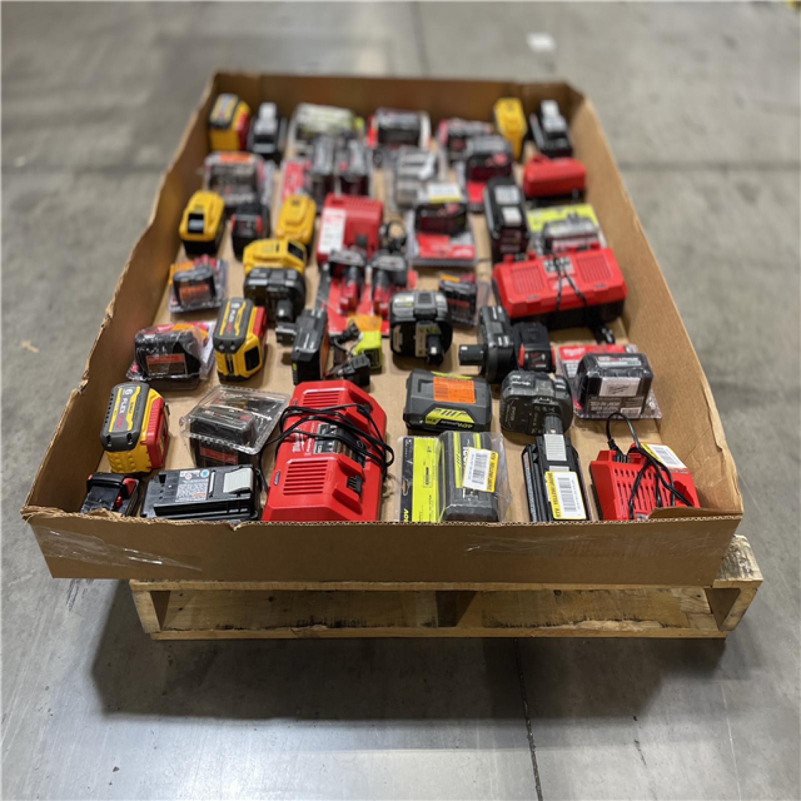 DALLAS LOCATION- AS-IS BATTERY PALLET