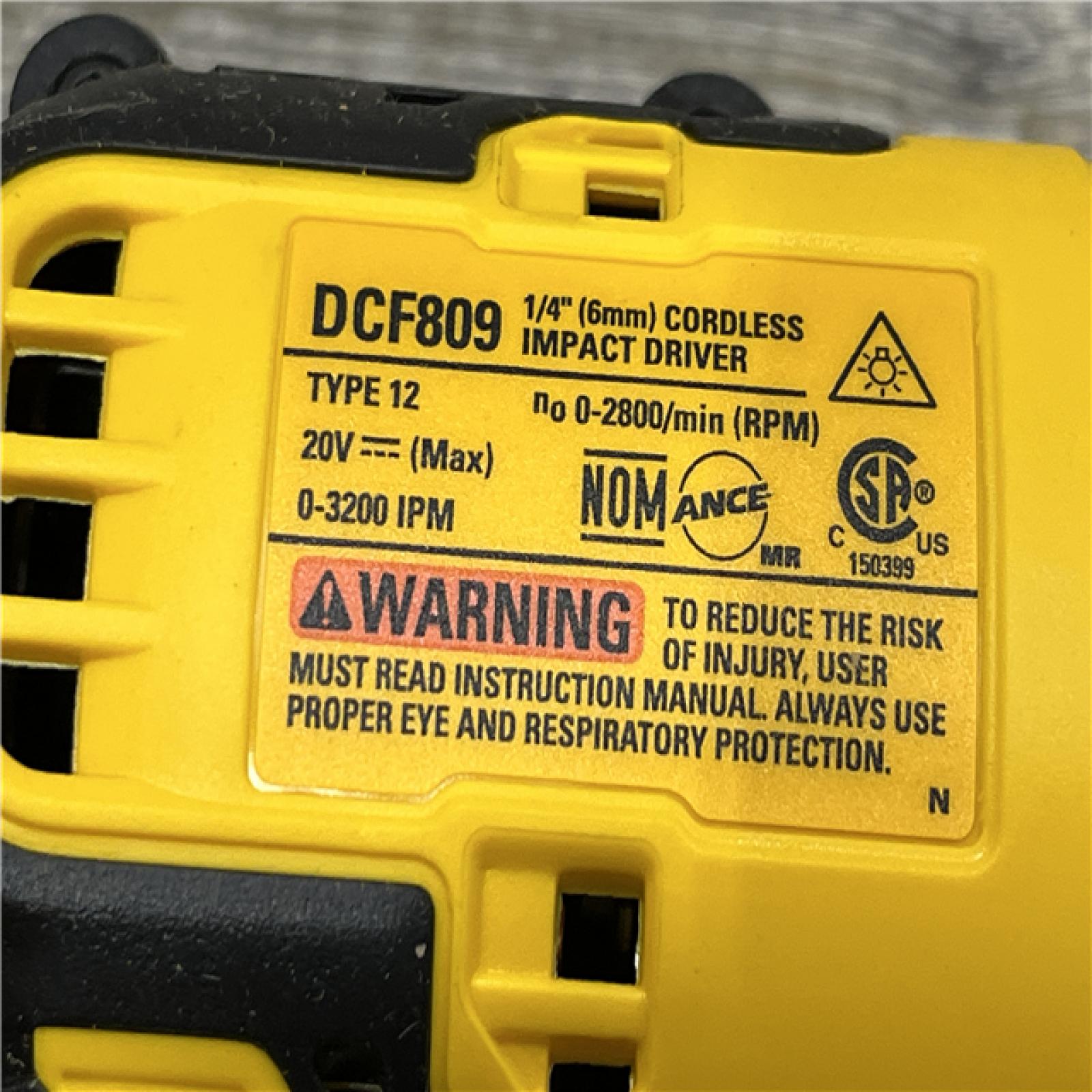 AS-IS DEWALT Atomic 20V Max Lithium-Ion Brushless Cordless Compact 1/4 in. Impact Driver Kit