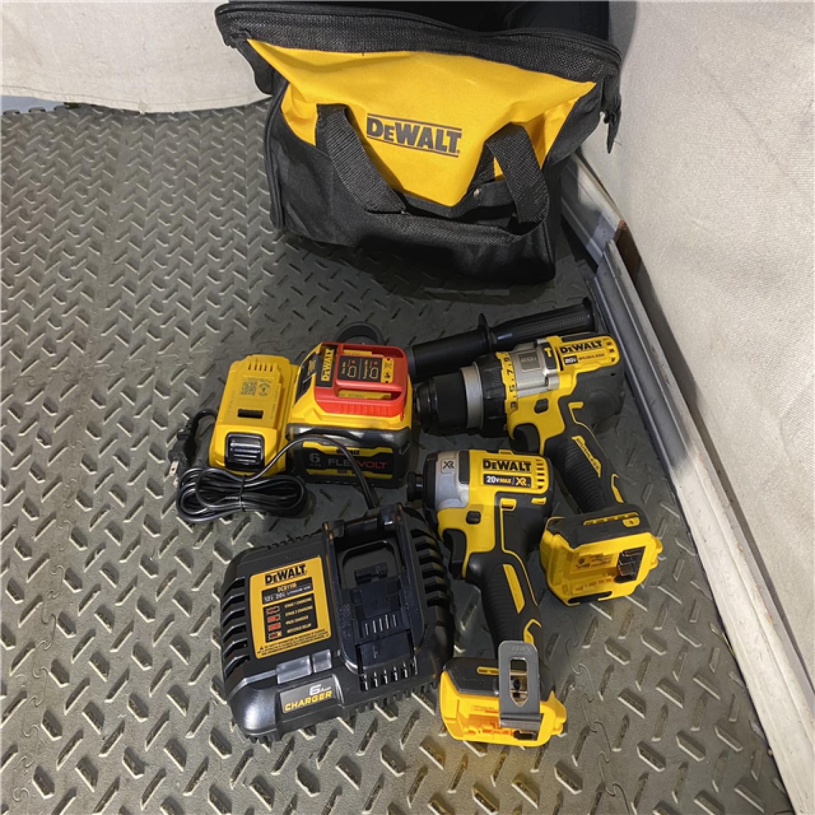 Houston location AS-IS DEWALT 20V MAX Cordless Brushless Hammer Drill/Driver 2 Tool Combo Kit with FLEXVOLT ADVANTAGE