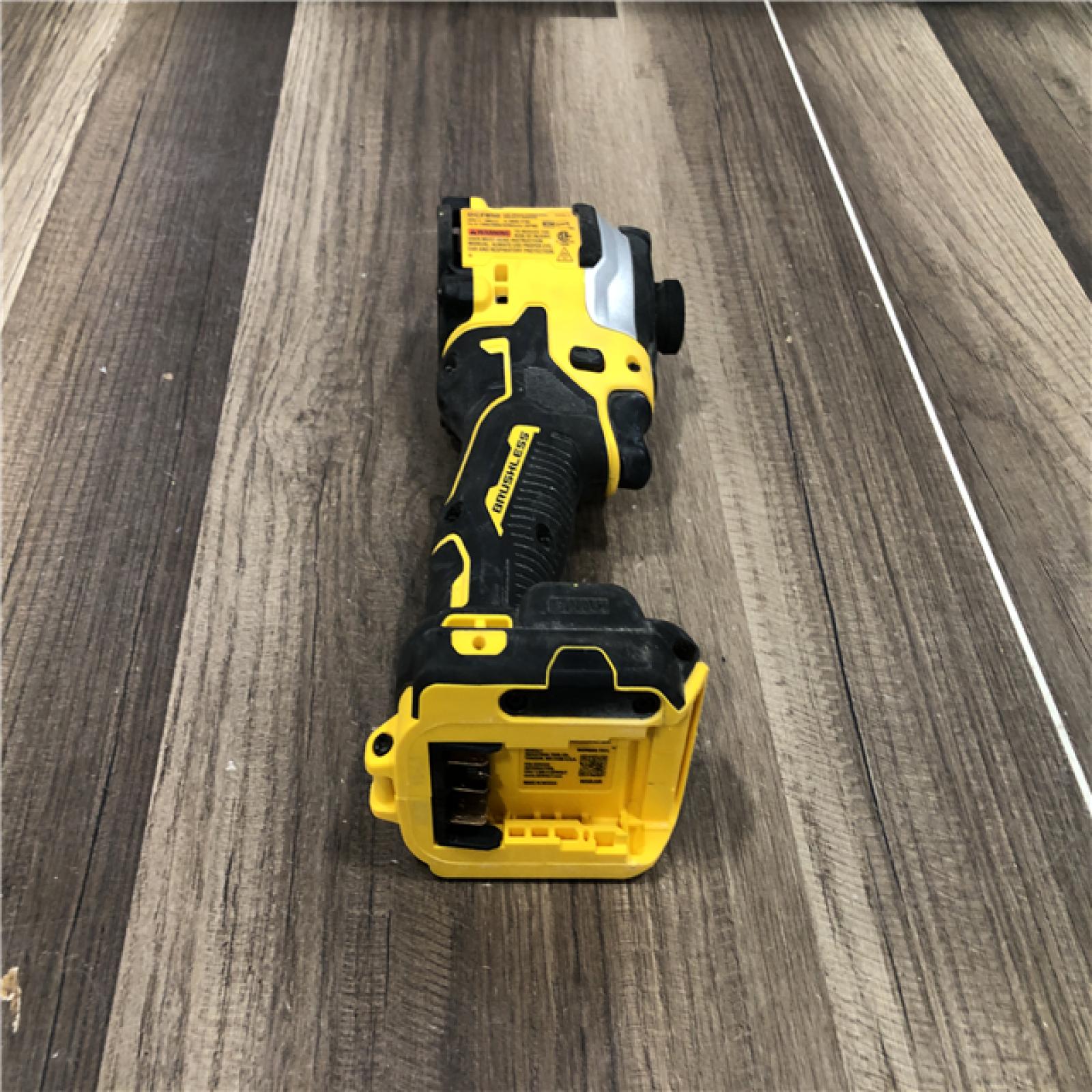 AS-IS DEWALT ATOMIC 20V MAX Cordless Brushless Compact 1/4 in. Impact Driver (Tool Only)