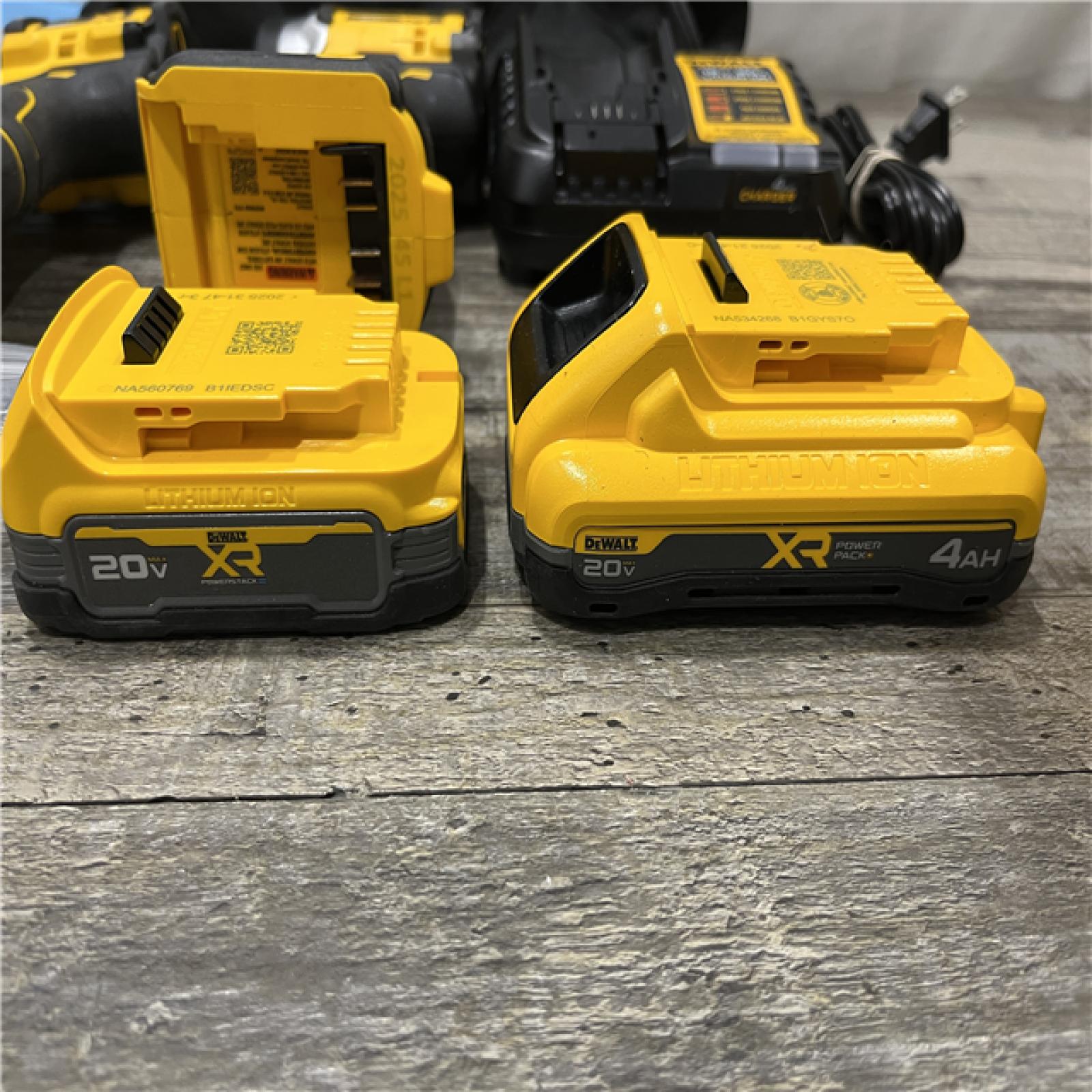 AS-IS DEWALT 20V XR Lithium-Ion Cordless 2-Tool Combo Kit