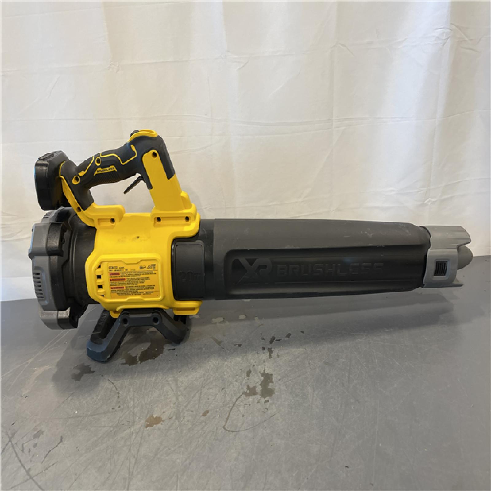 AS-IS - DEWALT 20V MAX 125 MPH 450 CFM Brushless Cordless Battery Powered Blower (Tool Only)