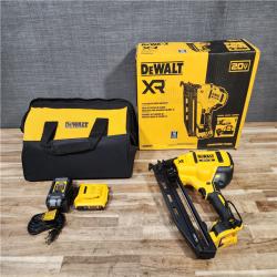 HOUSTON LOCATION - AS-IS DEWALT 20V MAX XR 16-Gauge Electric Cordless Angled Finishing Nailer Kit