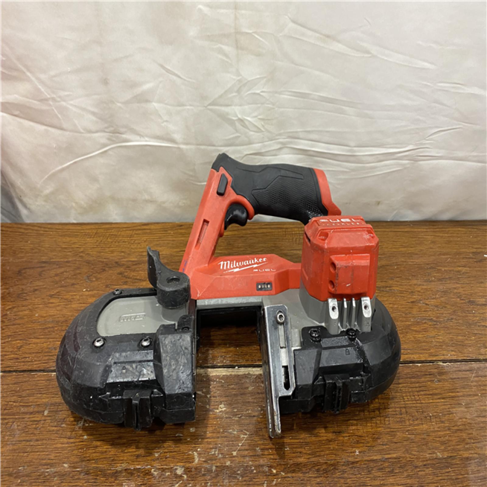 AS-IS Milwaukee 2529-20 M12 FUEL 12V Compact Band Saw Bare Tool