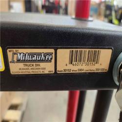 Phoenix Location Milwaukee 300/500 lb. Capacity Convertible Hand Truck