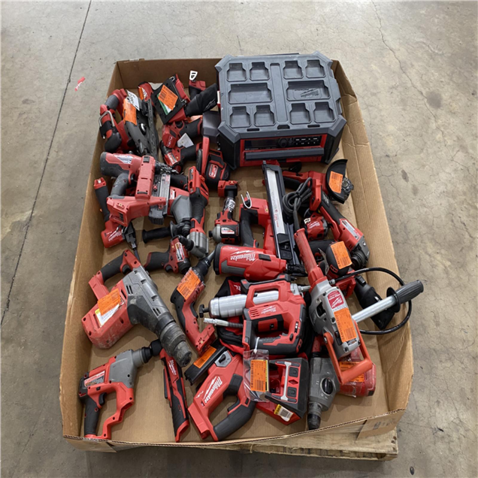Houston Location AS IS - Tool Pallet