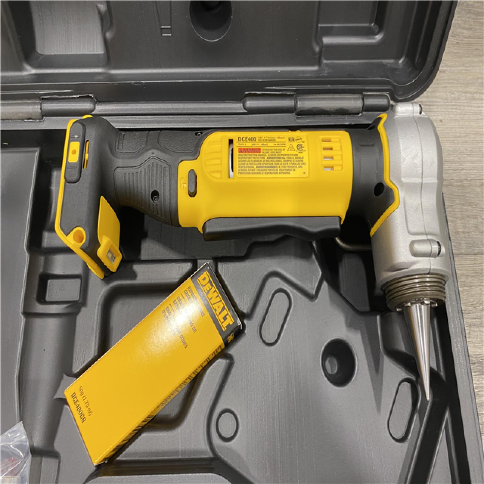 AS-IS DEWALT 20V MAX Cordless 1 in. PEX Expansion Tool  PEX Expander Grease and Case