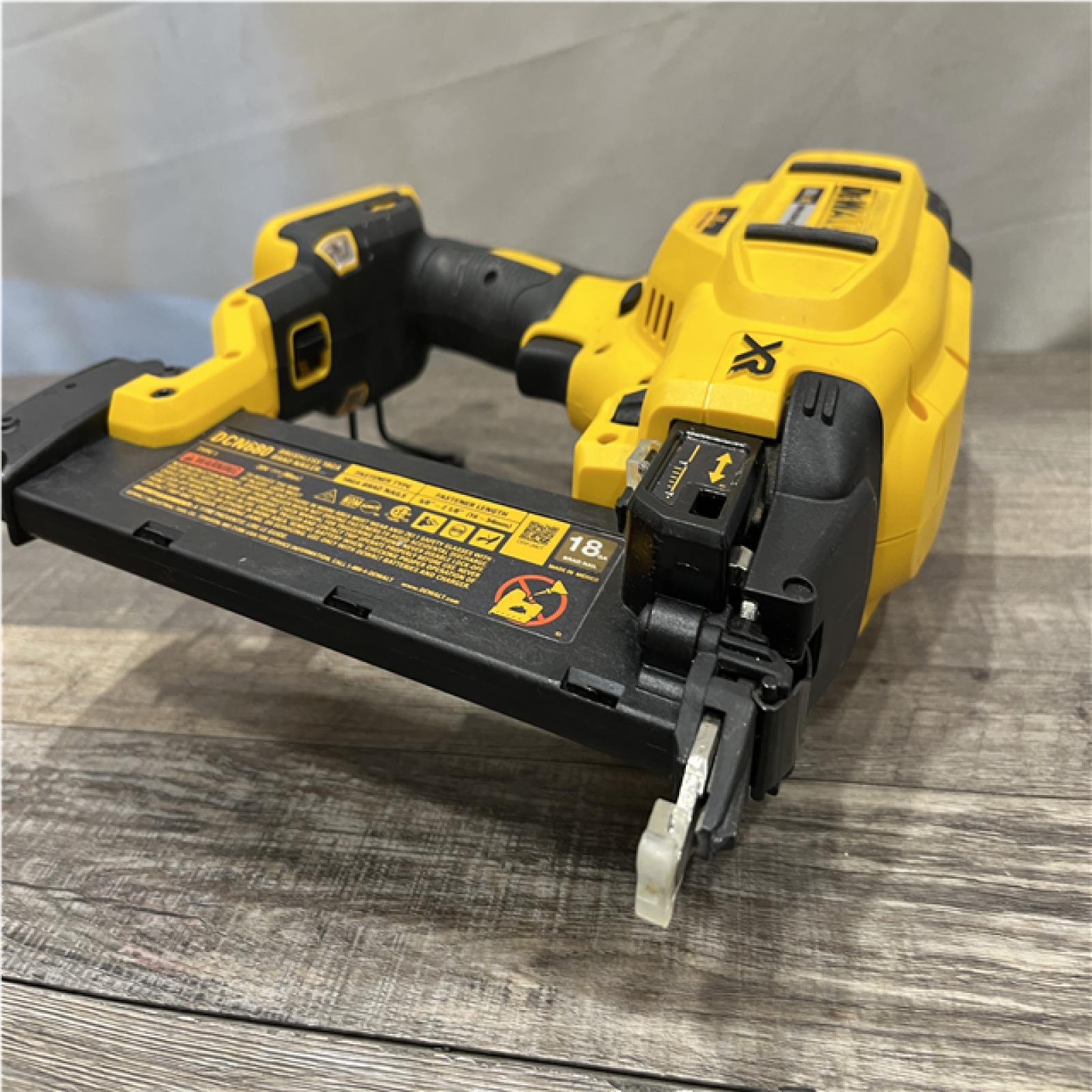 AS-IS DEWALT 20V MAX XR Lithium-Ion Electric Cordless 18-Gauge Brad Nailer (Tool Only)