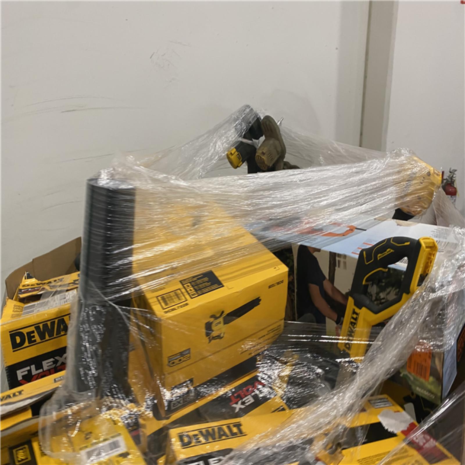 Dallas Location - As-Is DEWALT Tool Pallet