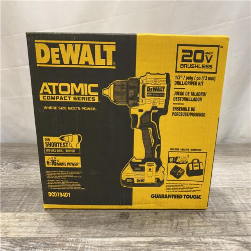 NEW - DEWALT Atomic 20V Lithium-Ion Cordless Compact 1/2 in. Drill/Driver Kit