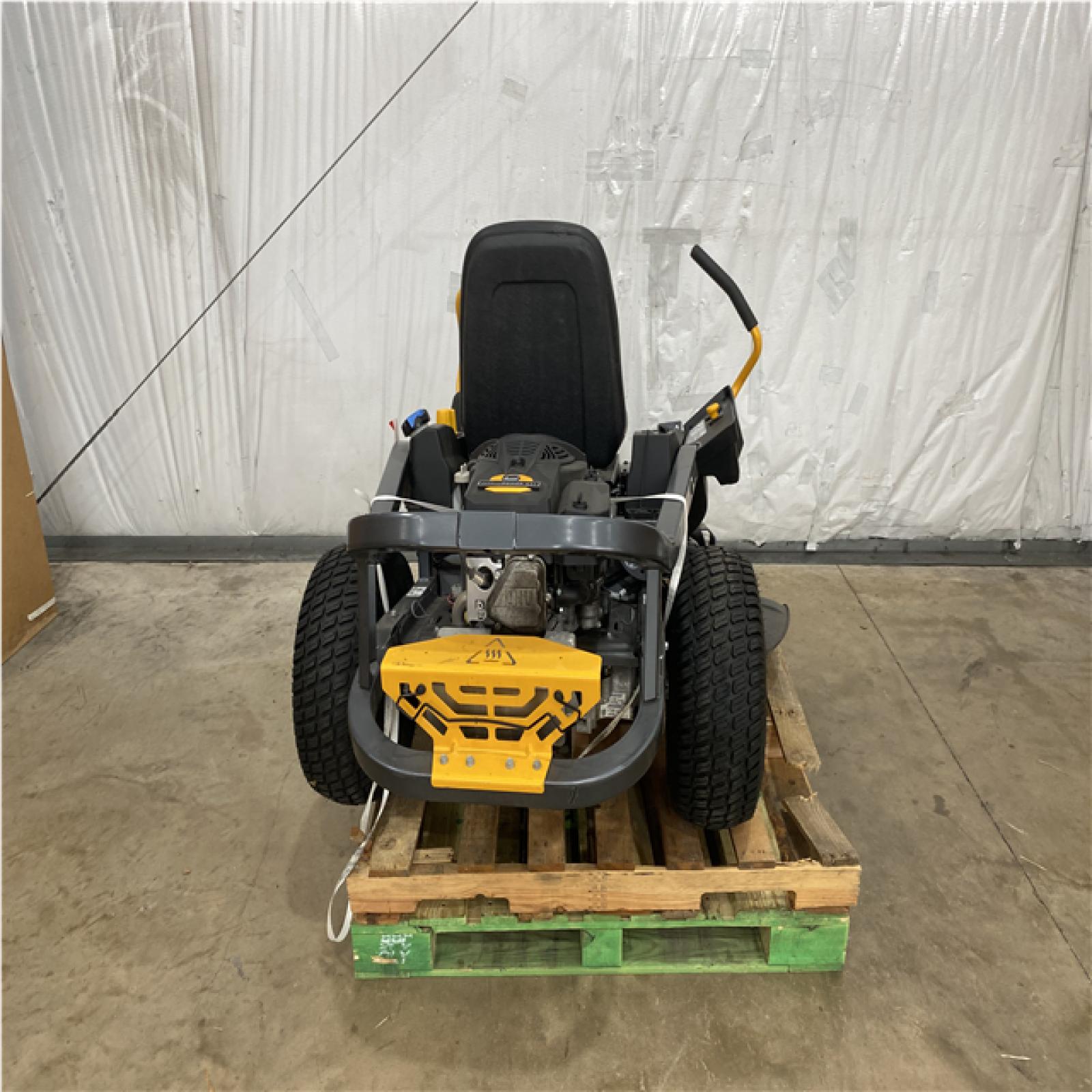 Houston Location - AS-IS Outdoor Power Equipment CUB CADET ZT1 42IP SIT DOWN MOWER