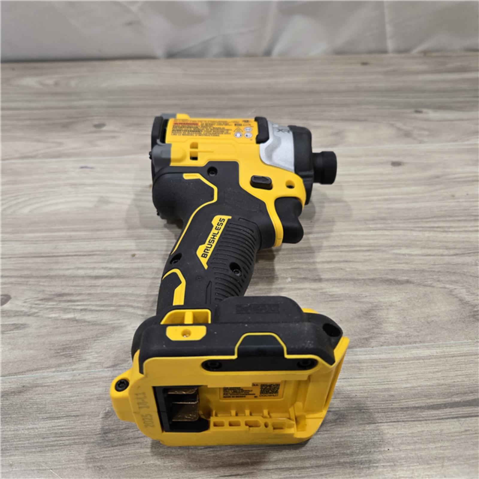 AS-IS DEWALT Shell 20v Max XR Impact Driver (Tool-Only)