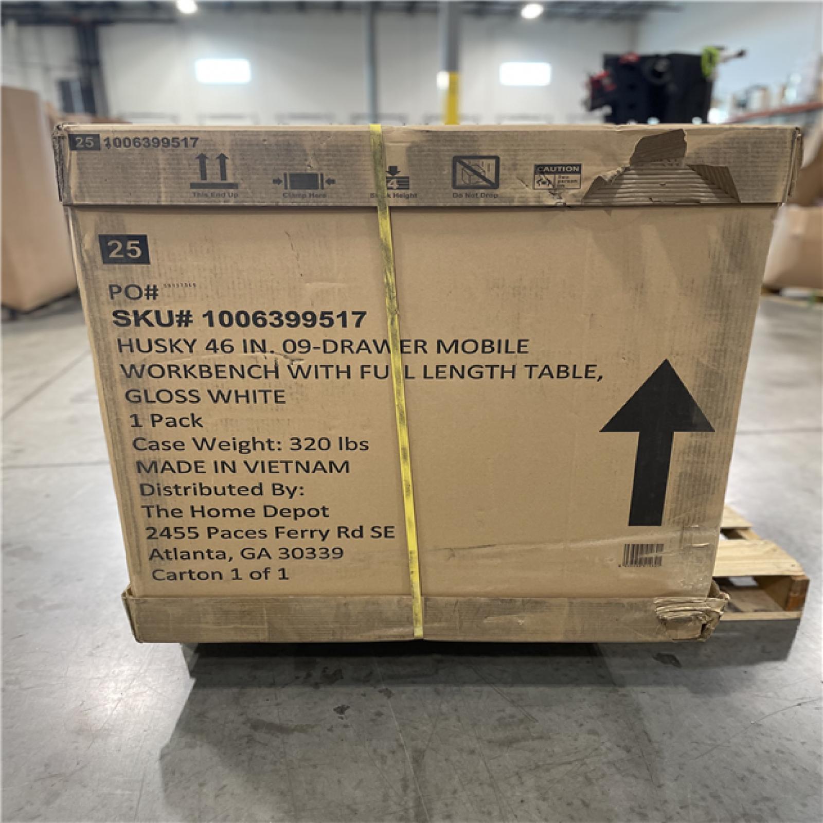 DALLAS LOCATION- AS-IS HUSKY 46IN. 9 DRAWER MOBILE BENCH WITH TABLE