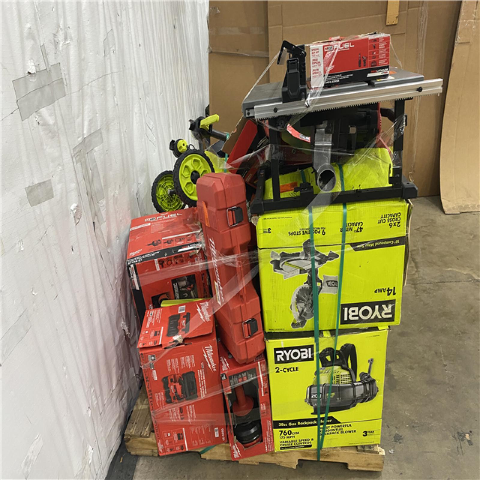 Houston Location AS IS - Tool Pallet