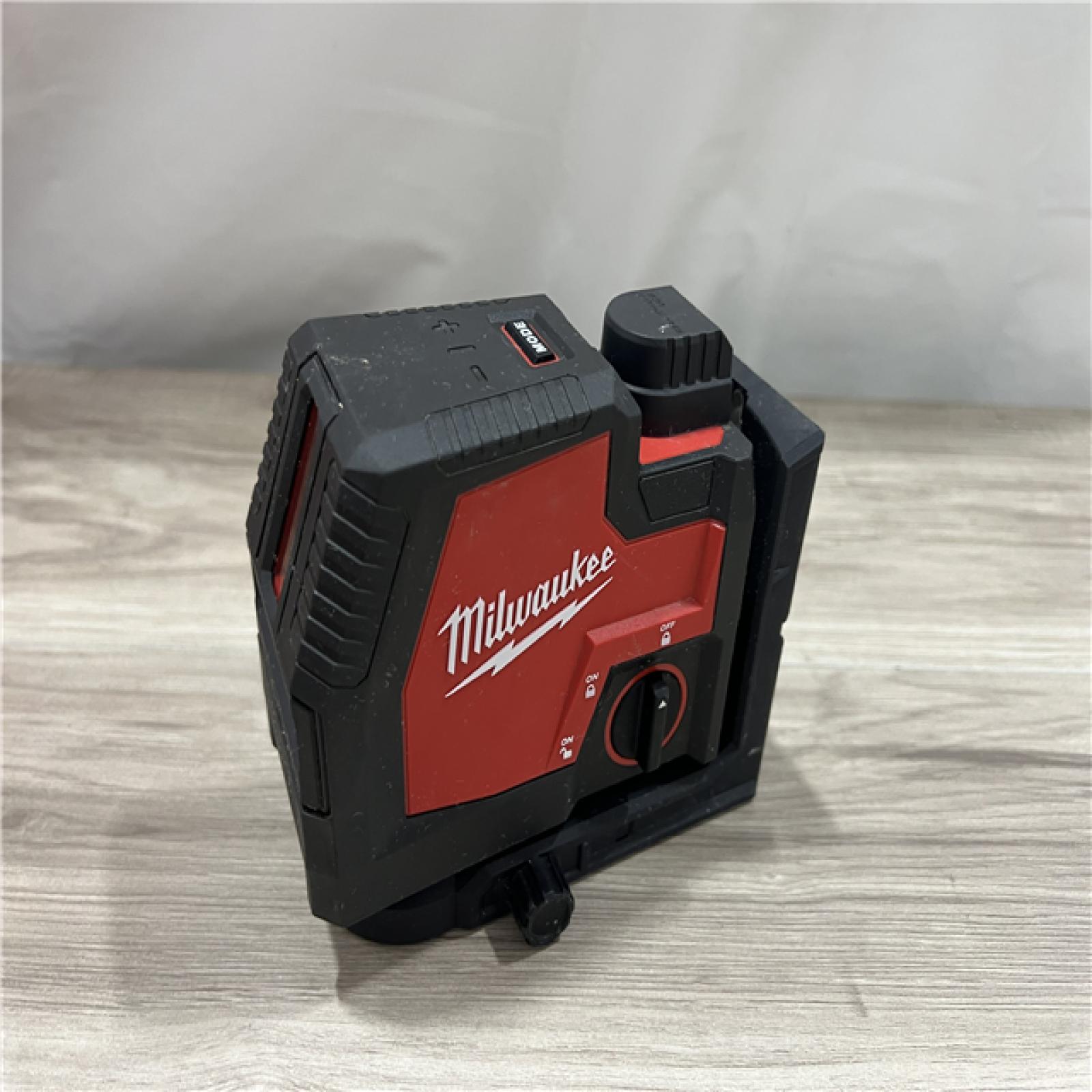 AS-IS MILWAUKEE 100 ft. REDLITHIUM Lithium-Ion USB Green Rechargeable Cross Line Laser Level (TOOL ONLY)
