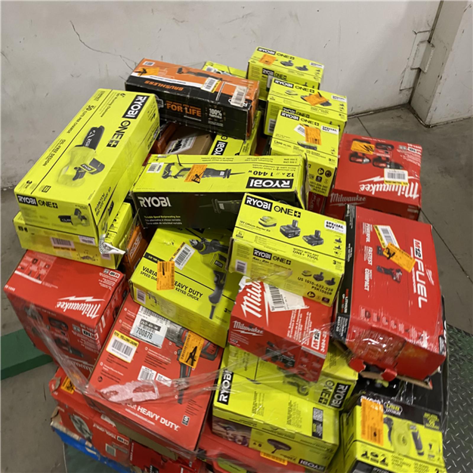 Dallas Location - As-Is Tool Pallet