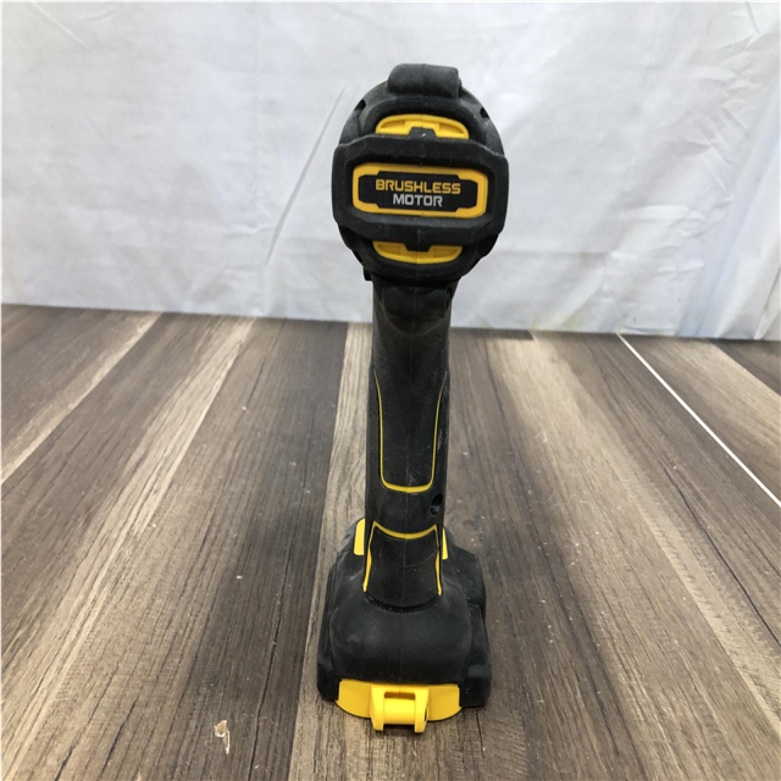 AS-IS DEWALT 20V MAX XR Cordless Brushless 1/4 in. 3-Speed Impact Driver (Tool-Only)