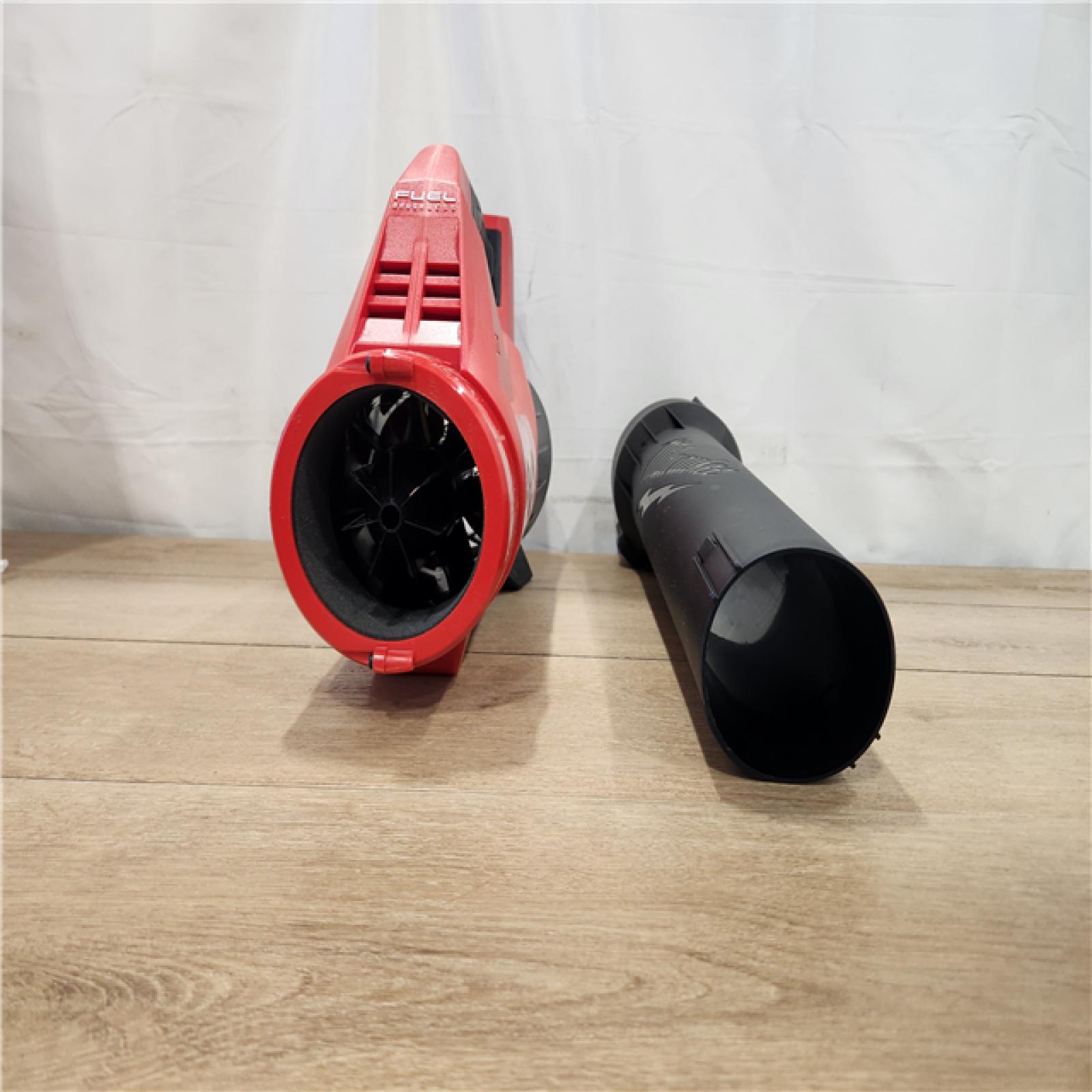 AS-IS- Milwaukee FUEL 120 MPH 500 CFM 18V Brushless Cordless Battery Powered Leaf Blower Kit