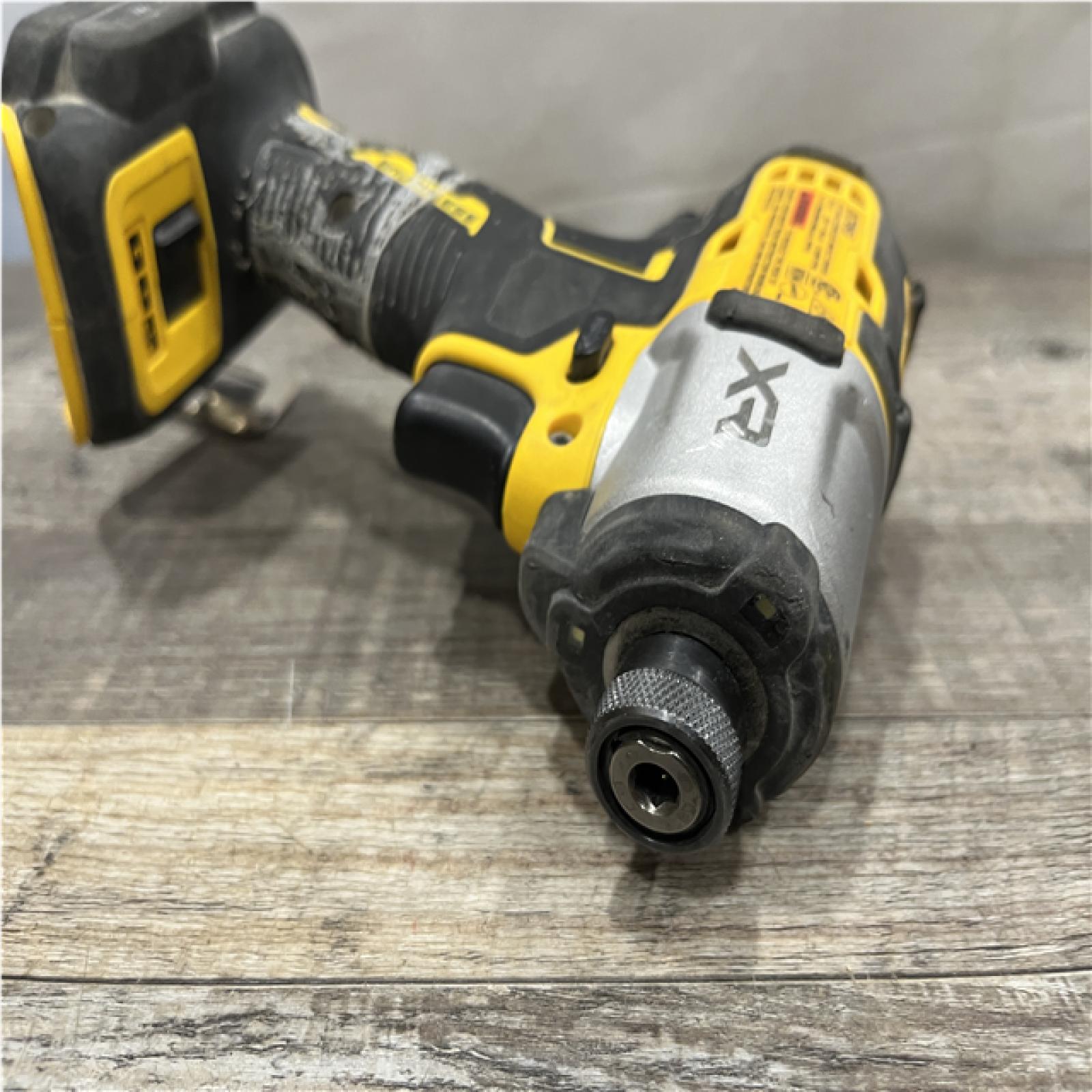 AS-IS DEWALT 20-Volt Maximum XR Lithium-Ion Cordless Brushless 1/4 in. 3-Speed Impact Driver Kit