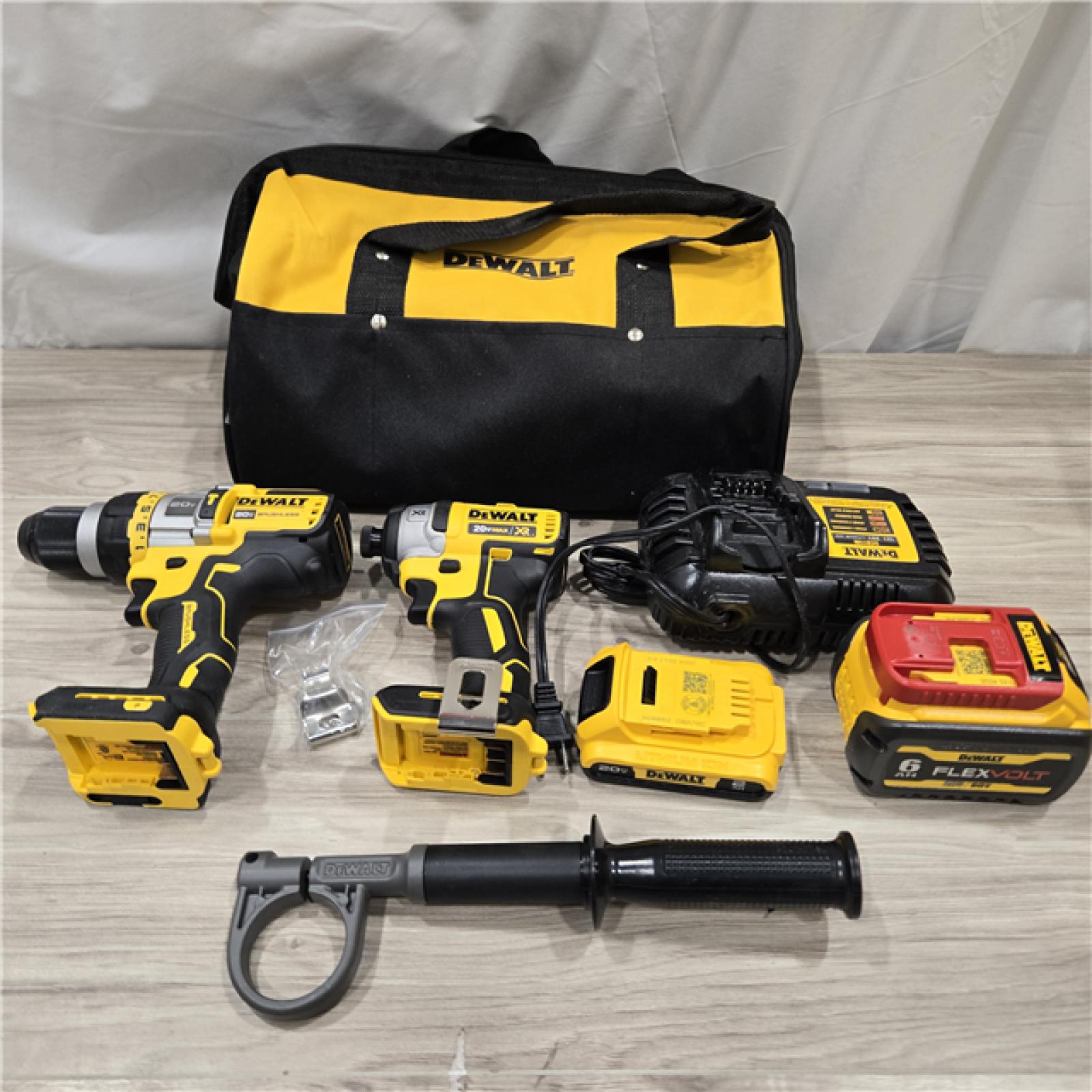 AS-IS DEWALT 20V MAX Cordless Hammer Drill/Driver 2 Tool Combo Kit