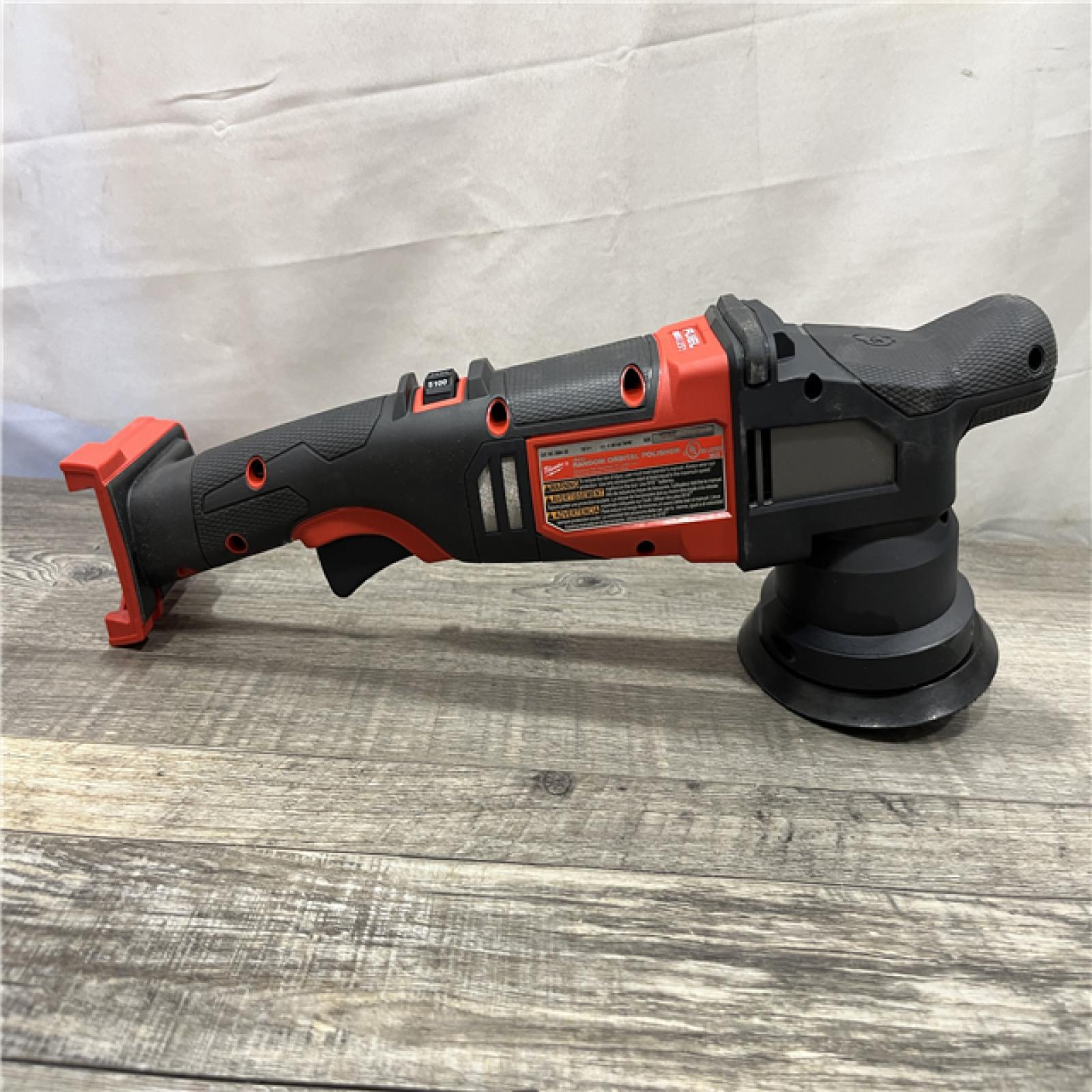 AS-IS Milwaukee FUEL18V Lithium-Ion Brushless Cordless 15MM DA Polisher (Tool-Only)