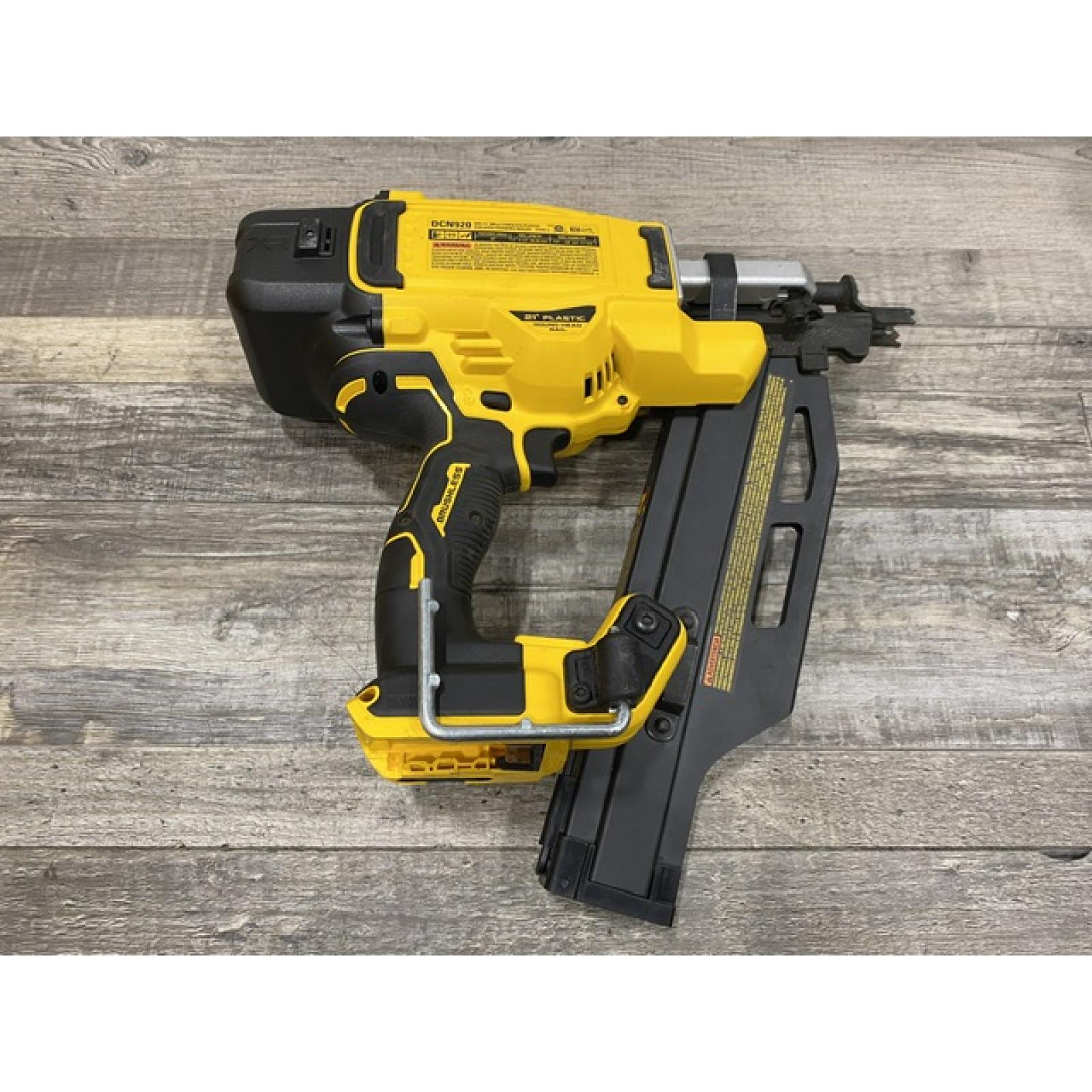 AS-IS DEWALT 20-Volt 21° Cordless Framing Nailer (Tool-Only)