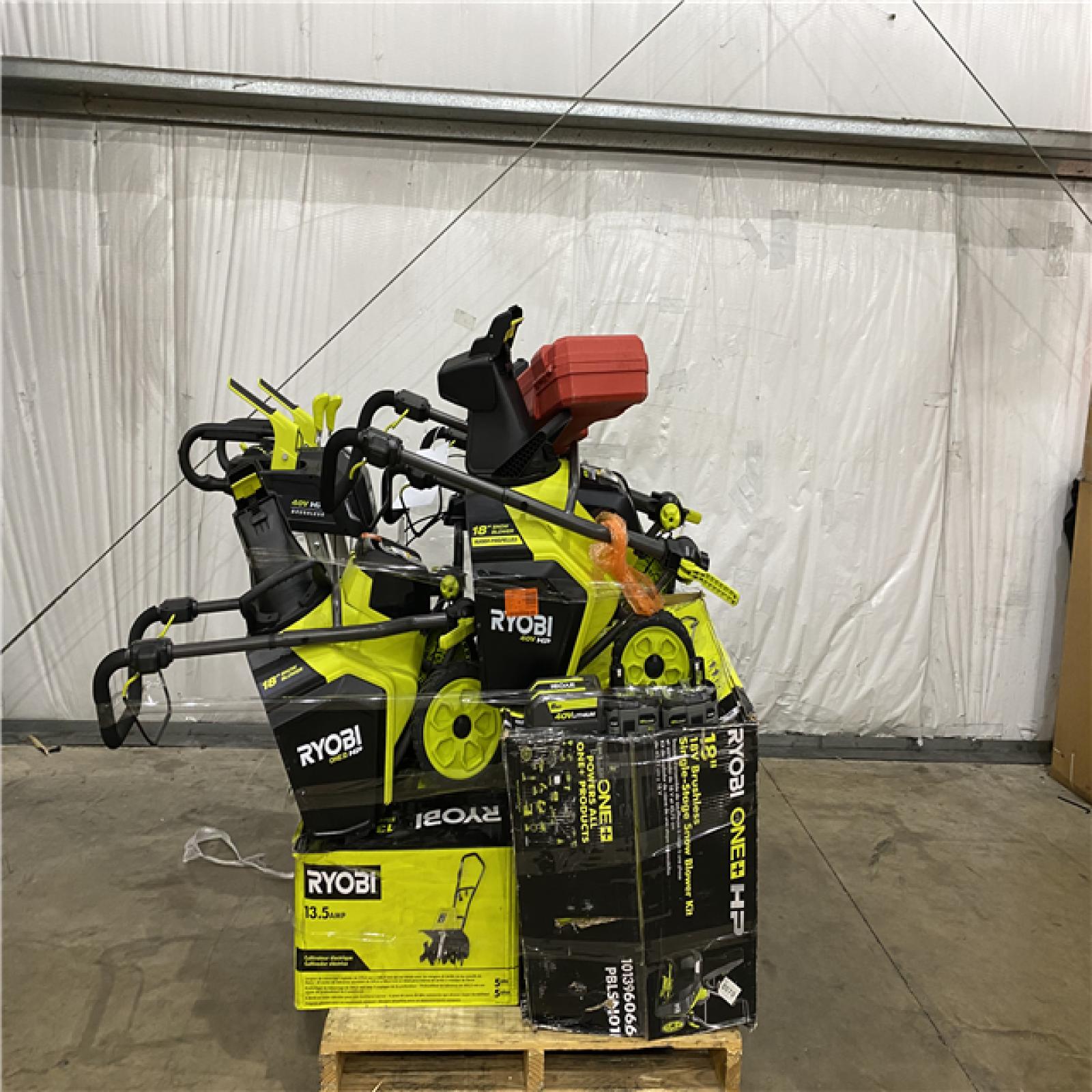 Houston Location AS IS - Tool Pallet