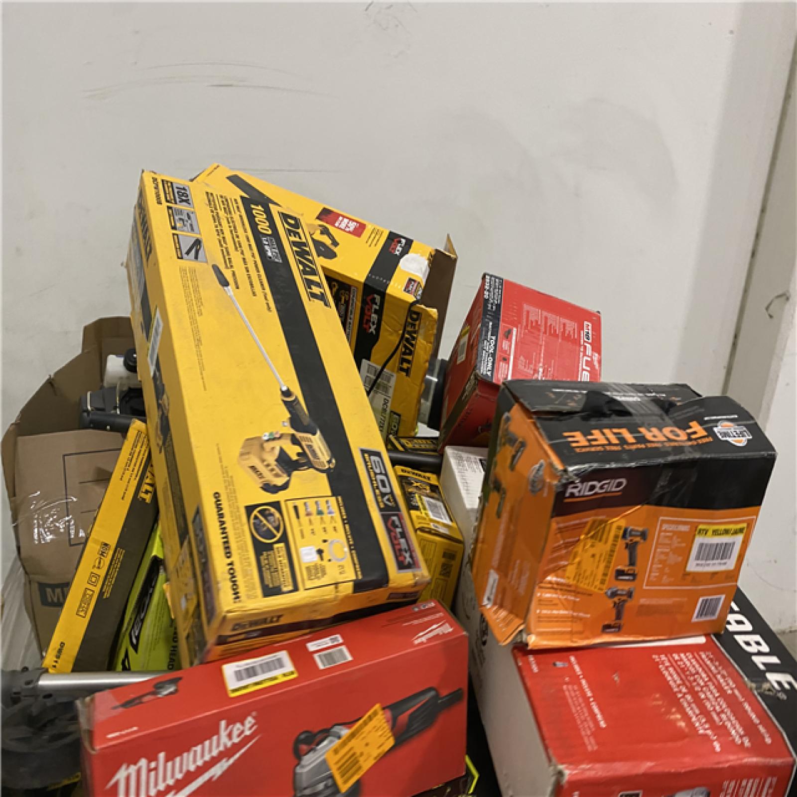 Dallas Location - As-Is Tool Pallet