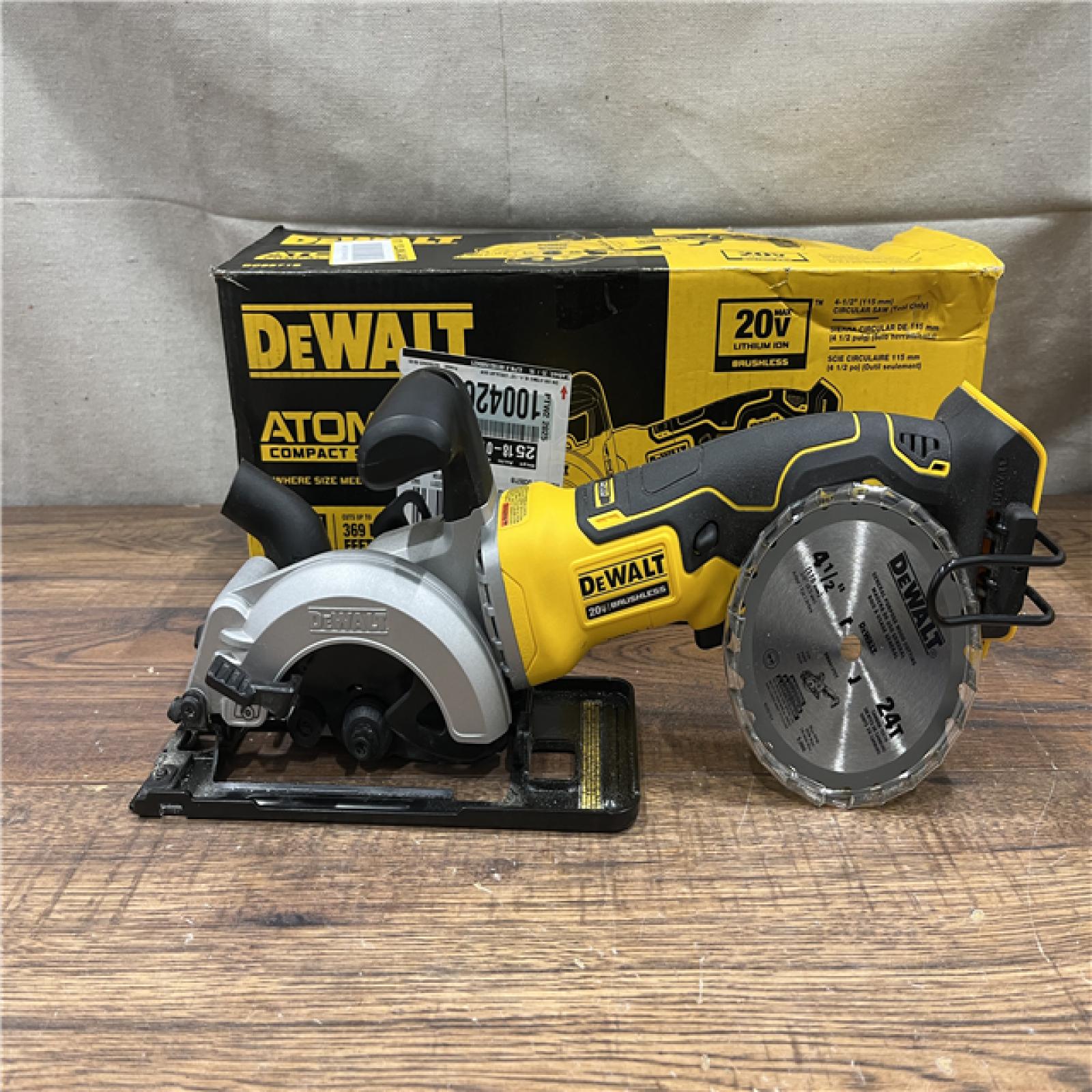 AS-IS DEWALT ATOMIC 20V MAX Cordless Brushless 4-1/2 in. Circular Saw (Tool Only)